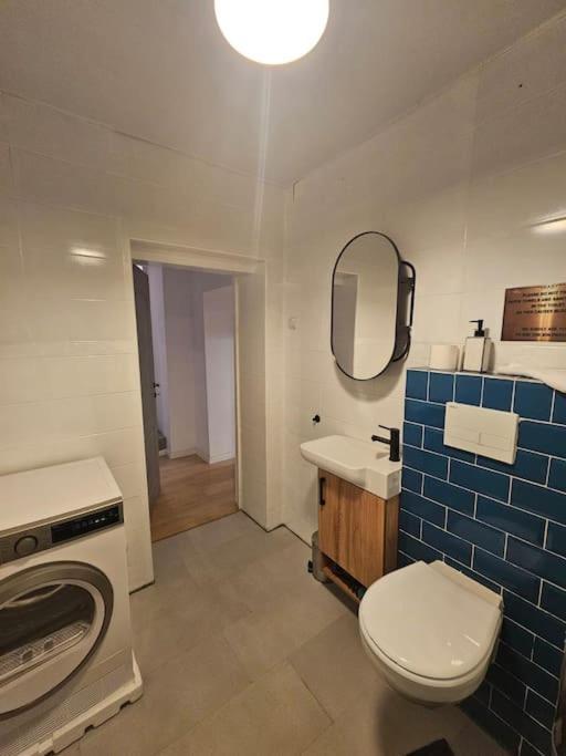 Heart Of City Center 4Br 2Bath 10 Pers Bucarest Extérieur photo